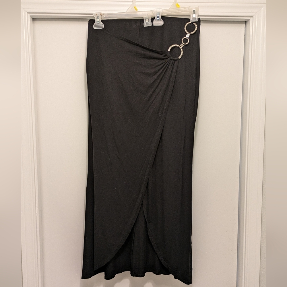 Black wrap maxi skirt Size Large
